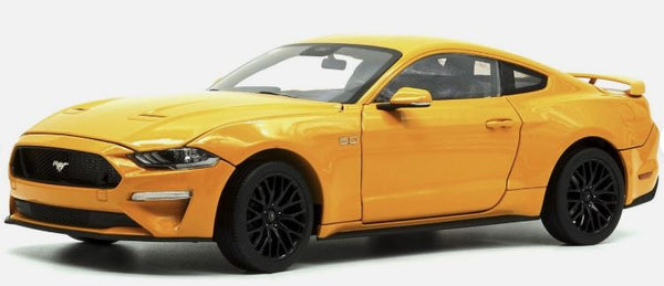 2019 MUSTANG RIGHT HAND DRIVE ORANGE FURY 1:18TH