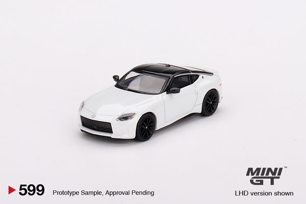 MGT00599-L NISSAN Z PERFORMANCE 2023 EVEREST WHITE 1:64TH